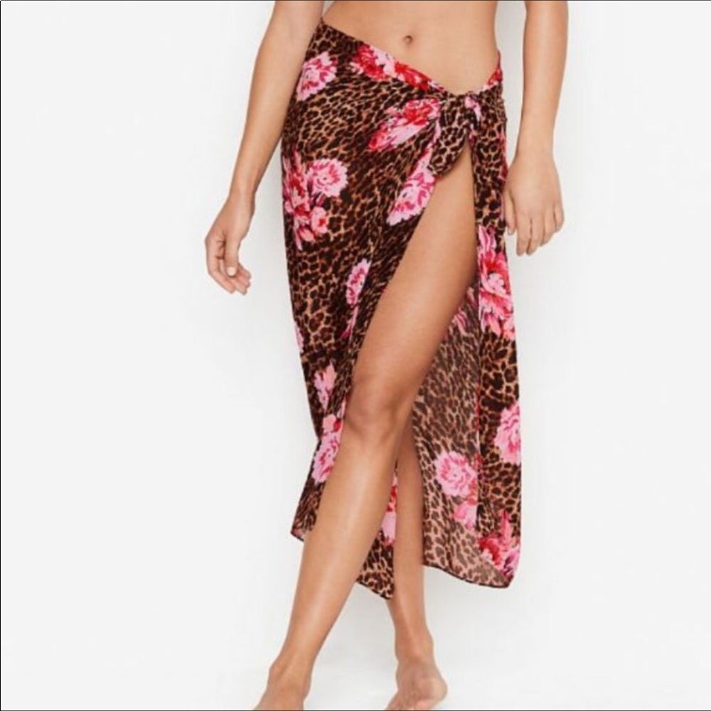 New cheetah sarong